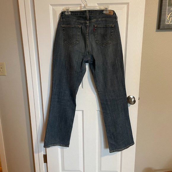 Levi's 529 Bootcut Jeans - Picture 2 of 4